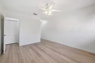 3930 Crystal Lake Dr, Deerfield Beach, FL 33064 - Photo 19