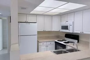 1526 SE Royal Green, Port Saint Lucie, FL 34952 - Photo 27