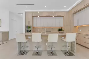 235 NE 11th St, Delray Beach, FL 33444 - Photo 11