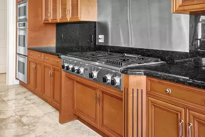 2330 NE 31st Court, Lighthouse Point, FL 33064 - Photo 13