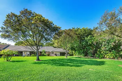 10057 Shadywood Place, Boynton Beach, FL 33437 - Photo 39