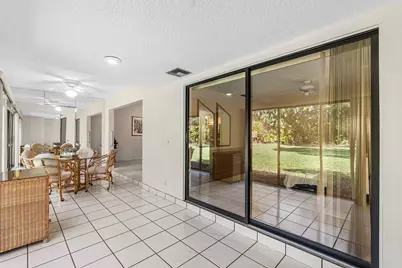 10057 Shadywood Place, Boynton Beach, FL 33437 - Photo 25