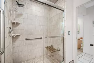 10057 Shadywood Pl, Boynton Beach, FL 33437 - Photo 27