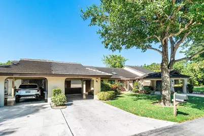 10057 Shadywood Place, Boynton Beach, FL 33437 - Photo 7