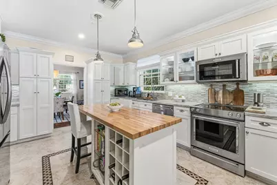 1403 Indian Road E, Lake Clarke Shores, FL 33406 - Photo 13