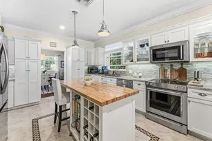 1403 Indian Rd E, Lake Clarke Shores, FL 33406 - Photo 13