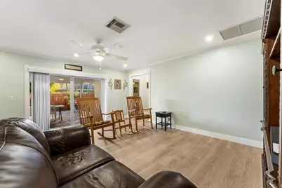 7410 Venetian Way, Lake Clarke Shores, FL 33406 - Photo 15