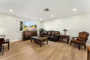 7410 Venetian Way, West Palm Beach, FL 33406 - Photo 7