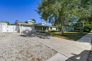 8963 SE Ceres St, Hobe Sound, FL 33455 - Photo 3