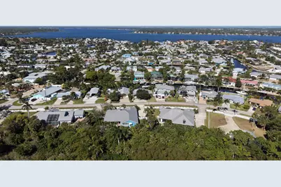 1610 SW Dyer Point Road, Palm City, FL 34990 - Photo 33