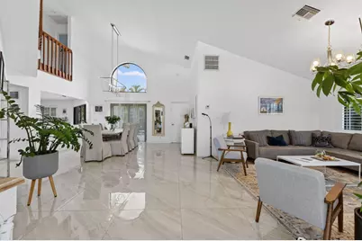 349 Seneca Lane, Boca Raton, FL 33487 - Photo 9