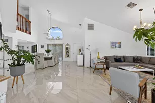 349 Seneca Ln, Boca Raton, FL 33487 - Photo 9