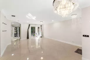 6384 Adriatic Way, West Palm Beach, FL 33413 - Photo 7