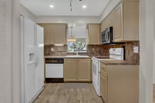 7192 Huntington Ln, Delray Beach, FL 33446 - Photo 13