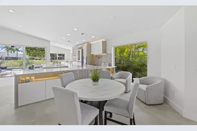 10184 Sunset Bend Drive, Boca Raton, FL 33428 - Photo 5