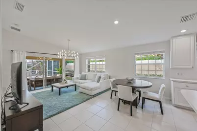 5063 Magnolia Bay Circle, Palm Beach Gardens, FL 33418 - Photo 5