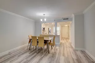 7076 Huntington Ln, Delray Beach, FL 33446 - Photo 5