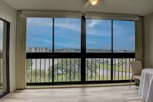 7076 Huntington Ln, Delray Beach, FL 33446 - Photo 25