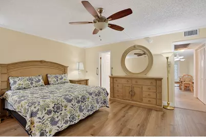 2070 Newport Q, Deerfield Beach, FL 33442 - Photo 17