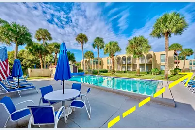 835 18th Street #712, Vero Beach, FL 32960 - Photo 1