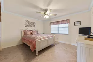 3204 Portofino Point, Pompano Beach, FL 33066 - Photo 15