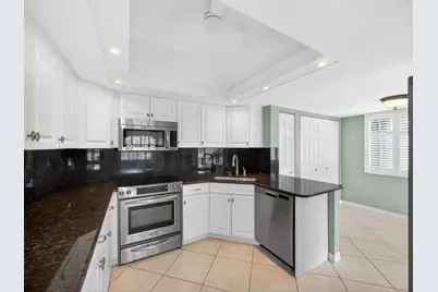 1660 Twelve Oaks Way #303, North Palm Beach, FL 33408 - Photo 11