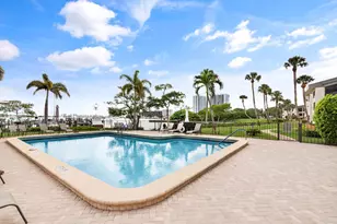 1660 12 Oaks Way, North Palm Beach, FL 33408 - Photo 17