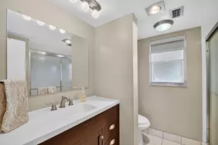 3871 Via Poinciana, Lake Worth, FL 33467 - Photo 29