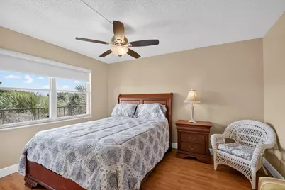 3871 Via Poinciana #404, Lake Worth, FL 33467 - Photo 33