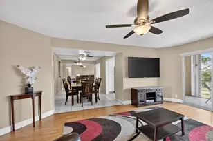 3871 Via Poinciana, Lake Worth, FL 33467 - Photo 7