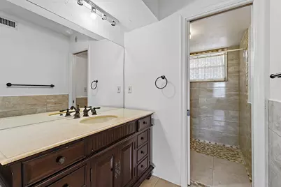 5570 Tamberlane Circle #131, Palm Beach Gardens, FL 33418 - Photo 17