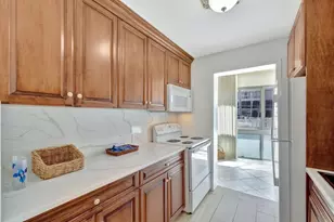 3050 NE 48th St, Fort Lauderdale, FL 33308 - Photo 21