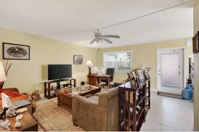 256 Flanders F, Delray Beach, FL 33484 - Photo 7