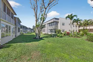 256 Flanders F, Delray Beach, FL 33484 - Photo 25