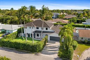 1044 NW 6th Dr, Boca Raton, FL 33486 - Photo 31