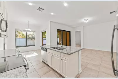 8086 Rainforest Jasper Lane, Delray Beach, FL 33446 - Photo 5