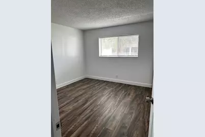 1501 Crescent Circle #C27, Lake Park, FL 33403 - Photo 5