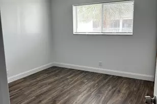 1501 Crescent Cir, West Palm Beach, FL 33403 - Photo 5