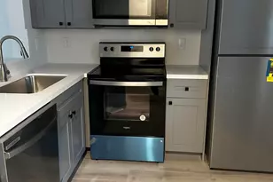 1505 Crescent Cir, West Palm Beach, FL 33403 - Photo 5