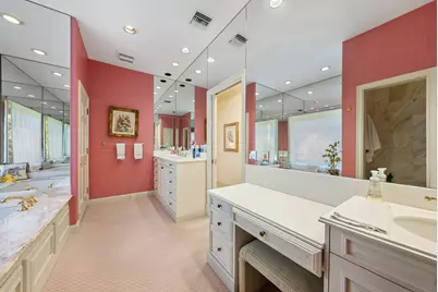 240 Tangier Avenue, Palm Beach, FL 33480 - Photo 15