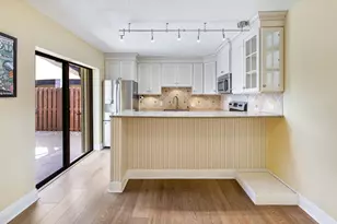 5678 SE Riverboat Dr, Stuart, FL 34997 - Photo 9