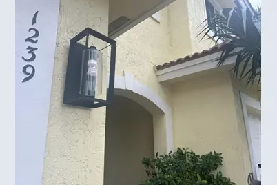 1239 Imperial Lake Road, West Palm Beach, FL 33413 - Photo 17