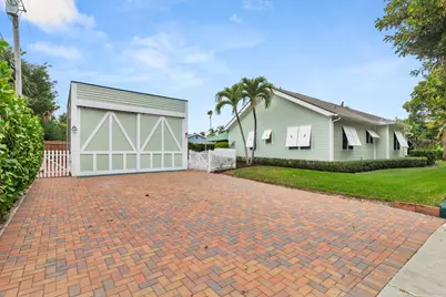 800 Kanuga Drive, West Palm Beach, FL 33401 - Photo 13