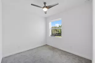 4998 Navali Dr, Lake Worth, FL 33467 - Photo 9