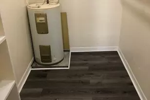 299 SW 7th St, Boca Raton, FL 33432 - Photo 15