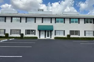 299 SW 7th St, Boca Raton, FL 33432 - Photo 1