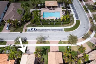 10068 SW Oak Tree Cir, Port Saint Lucie, FL 34987 - Photo 3