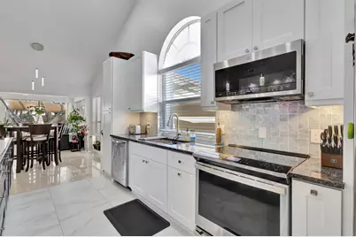 2354 Saratoga Bay Drive, West Palm Beach, FL 33409 - Photo 3