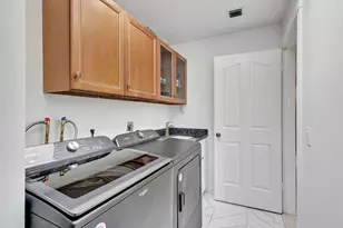 2354 Saratoga Bay Dr, West Palm Beach, FL 33409 - Photo 39