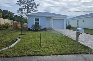 3878 SE Grant St, Stuart, FL 34997 - Photo 3